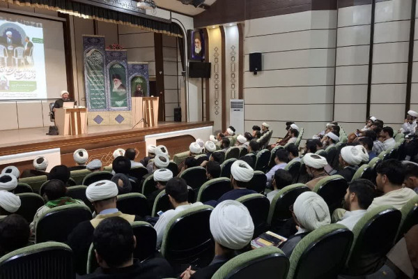اولین کارگاه آموزشی “توانمندسازی مهارتهای گفتگو و تبلیغ میدانی” در مشهد مقدس برگزار شد.
