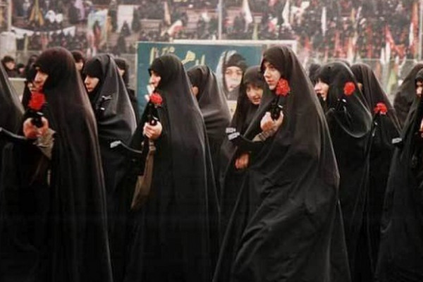 سلسله نشستهای زن در هندسهی انقلاب اسلامی برگزار شد