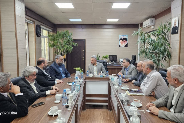 جلسه ساماندهی فعالیت ترحیمخوانان مشهد مقدس برگزار شد.