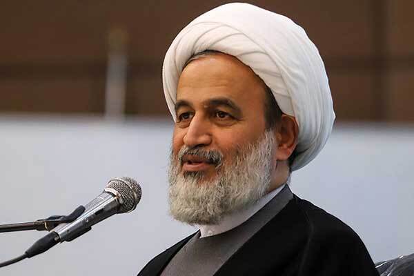 «هیئات» در کنار مسائل فرهنگی باید برای حل مسائل اساسی جامعه ورود کنند «هیئات» در کنار مسائل فرهنگی باید برای حل مسائل اساسی جامعه ورود کنند