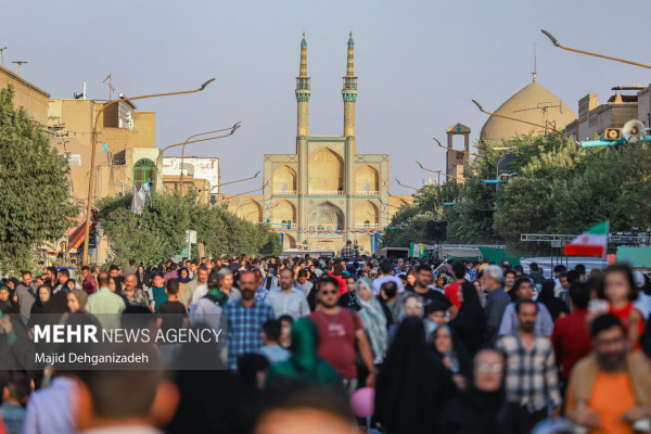 صوبوں میں غدیر کا کلومیٹروں لمبا جلوس