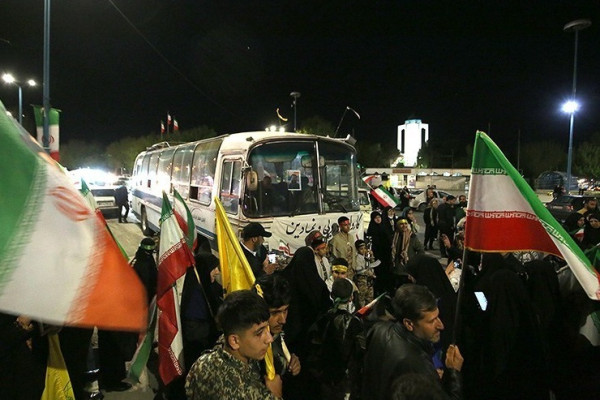 کاروان نمادین اعزام به جبهه در همدان