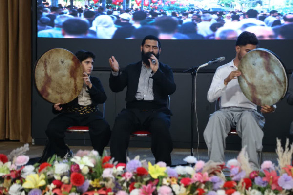 آیین تجلیل از عوامل و دست‌اندرکاران چهارمین دوره جشن بزرگ «مهمانی امت احمد(ص)» در کردستان
