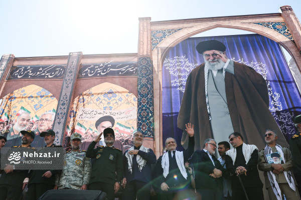 Se celebra en Teherán la gran maniobra «313.000 Jan-Fada de Irán»