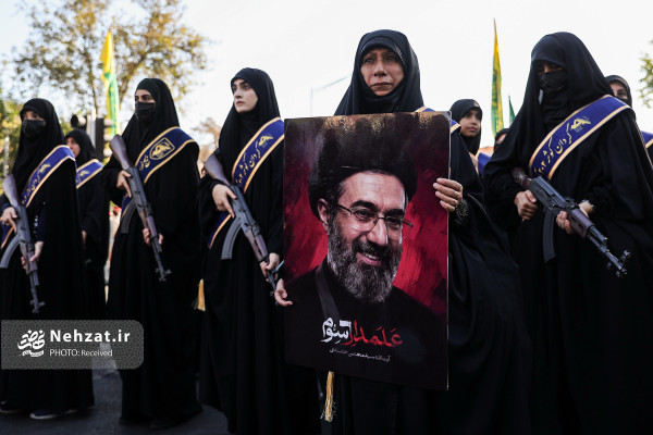 «ایران کے لیے قربانی» کے 313 ہزار رضاکاروں کی بڑی فوجی مشق منعقد ہوئی