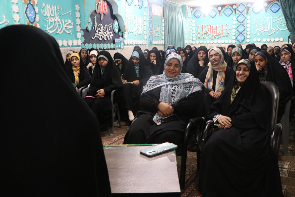 آغاز به کار رویداد تشکیلاتی دختران حاج قاسم سلیمانی در بندرعباس