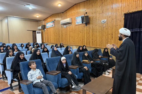 نشست دختران نوجوان قرآنی بوشهر برگزار شد